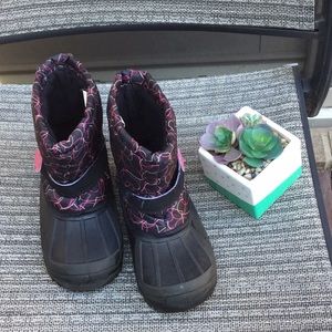 Kid winter snow boot🙊🐵🐵